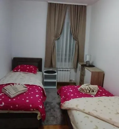 Davidovic 31 Apartment